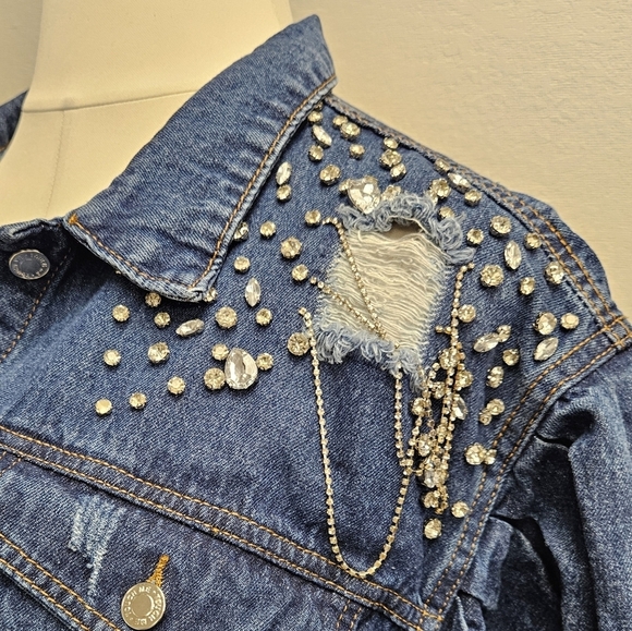 TOUCH ME Bedazzled & DISTRESSED Denim Jacket - Picture 5 of 7
